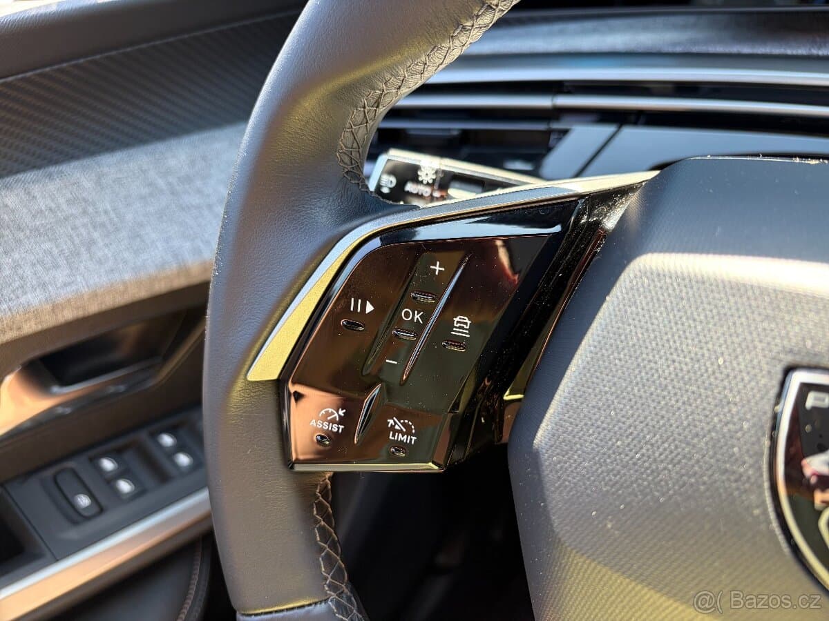 2025 Peugeot 3008 - 19
