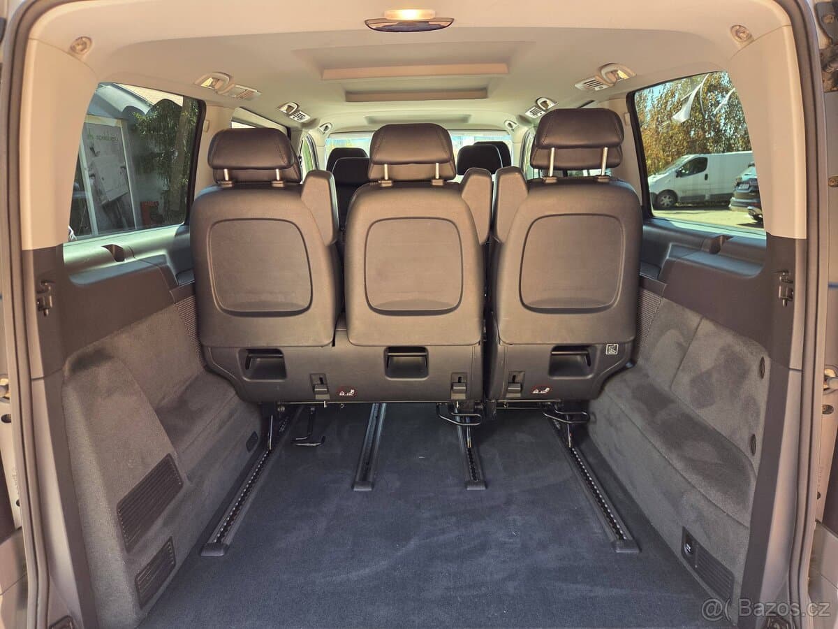 2011 Mercedes-Benz VIANO - 19