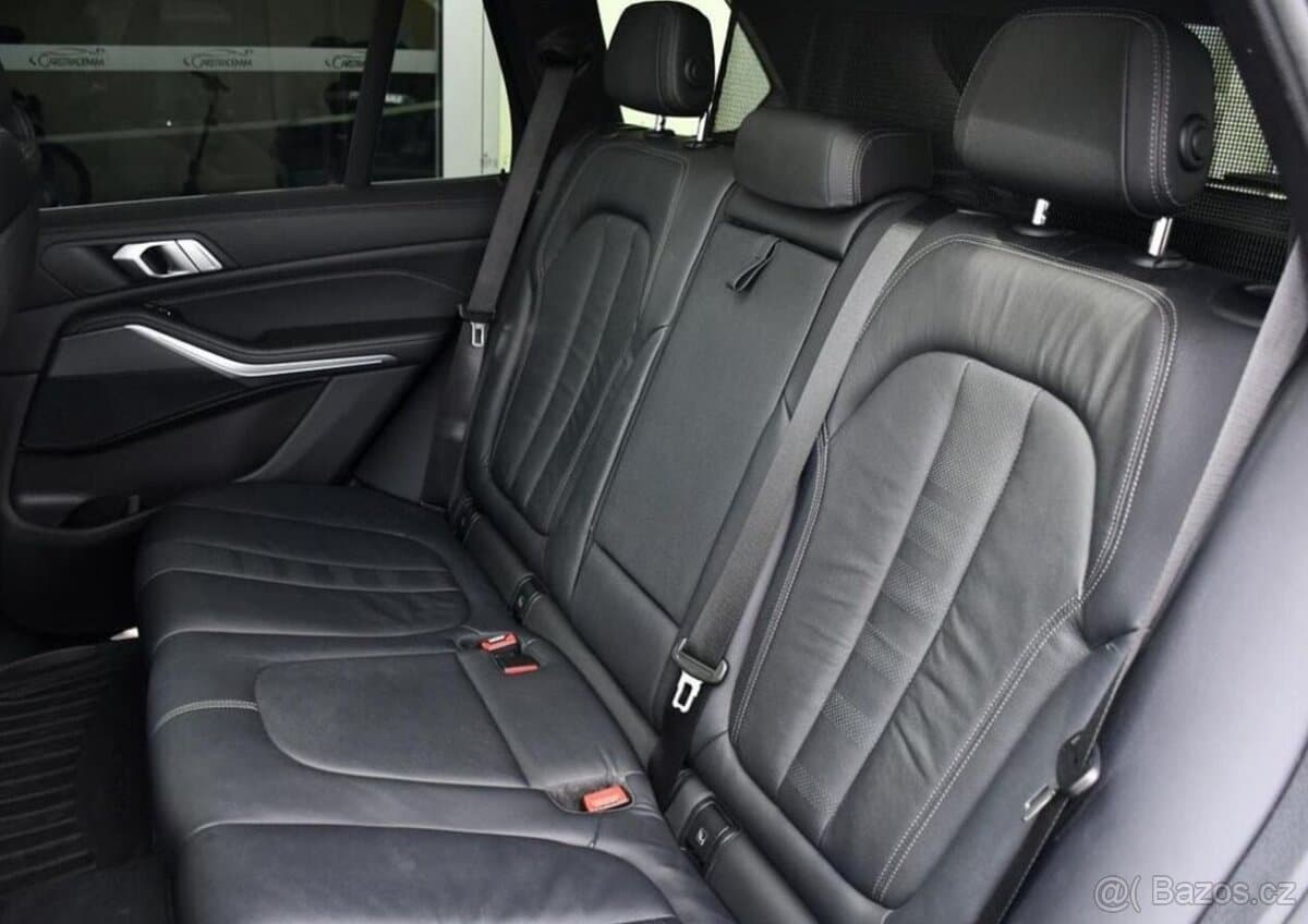2019 BMW X5 - 19
