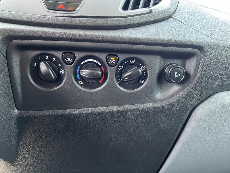 2015 Ford TRANSIT - 19