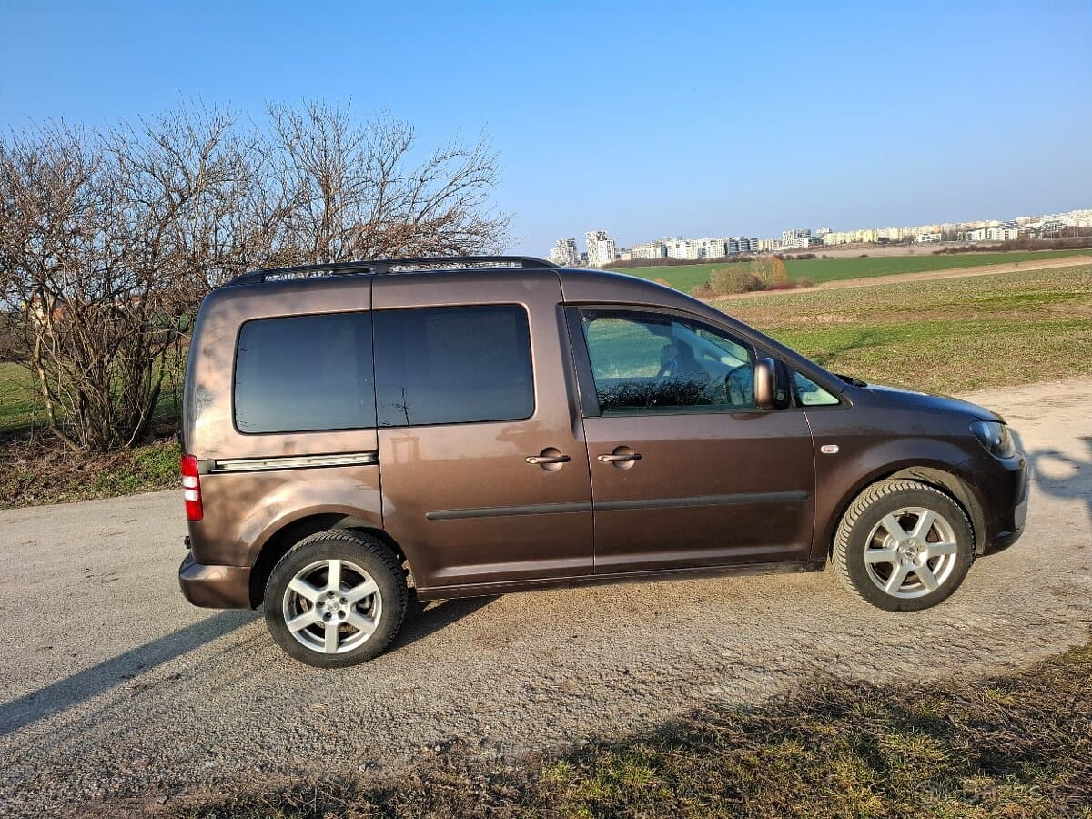 2011 Volkswagen CADDY - 19