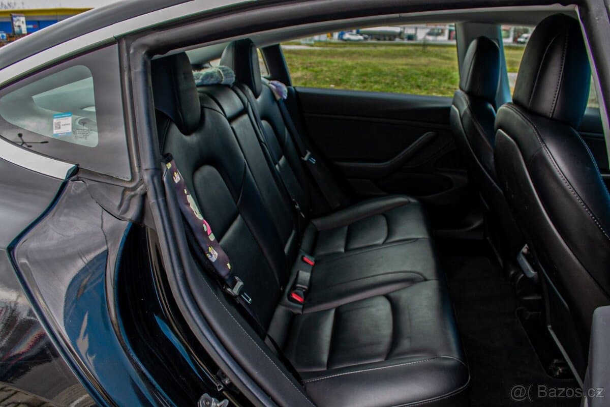 2019 Tesla MODEL 3 - 19