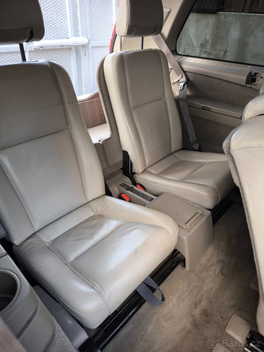 Volvo XC90 - 19
