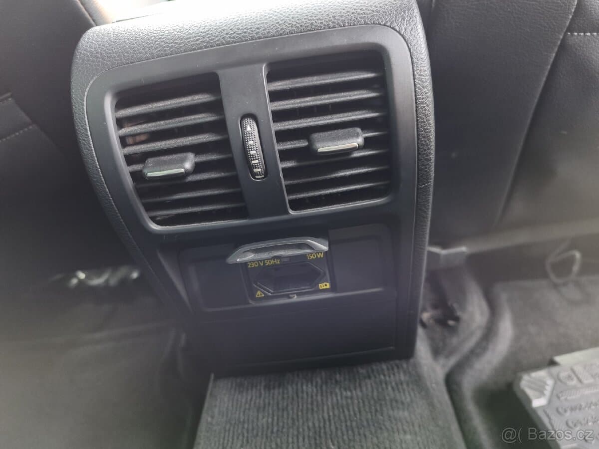 Volkswagen PASSAT - 19