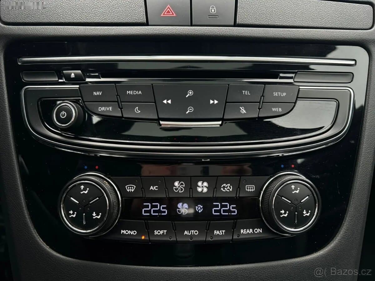 2015 Peugeot 508 - 19