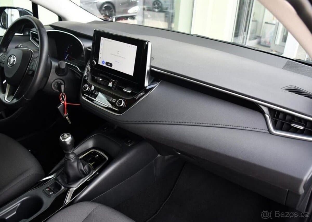 2023 Toyota COROLLA - 19