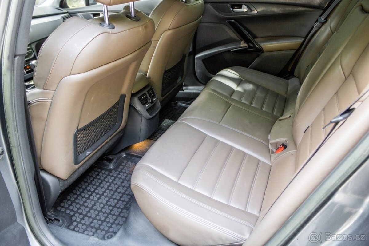 2011 Peugeot 508 - 19