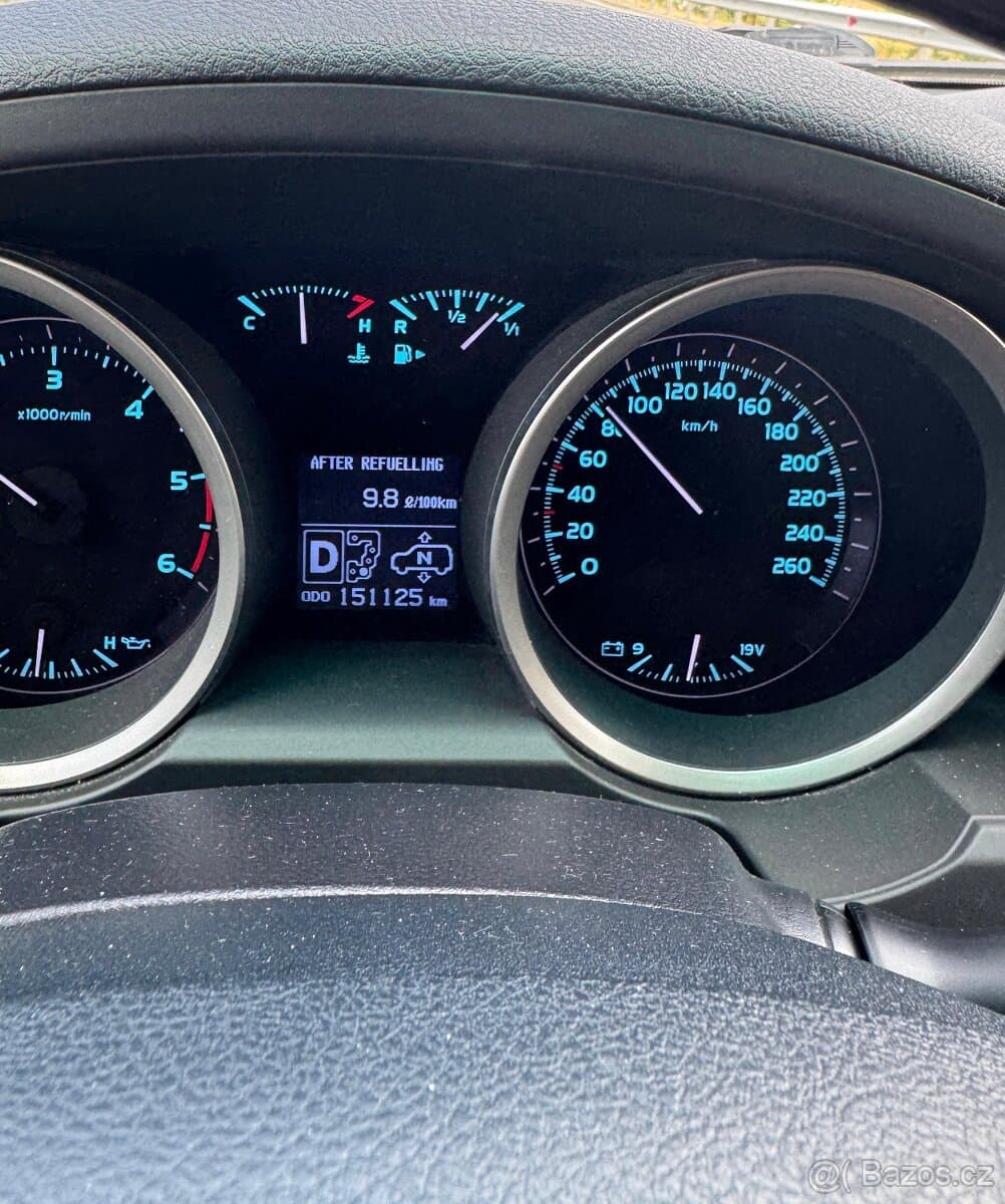 2009 Toyota LAND CRUISER - 19