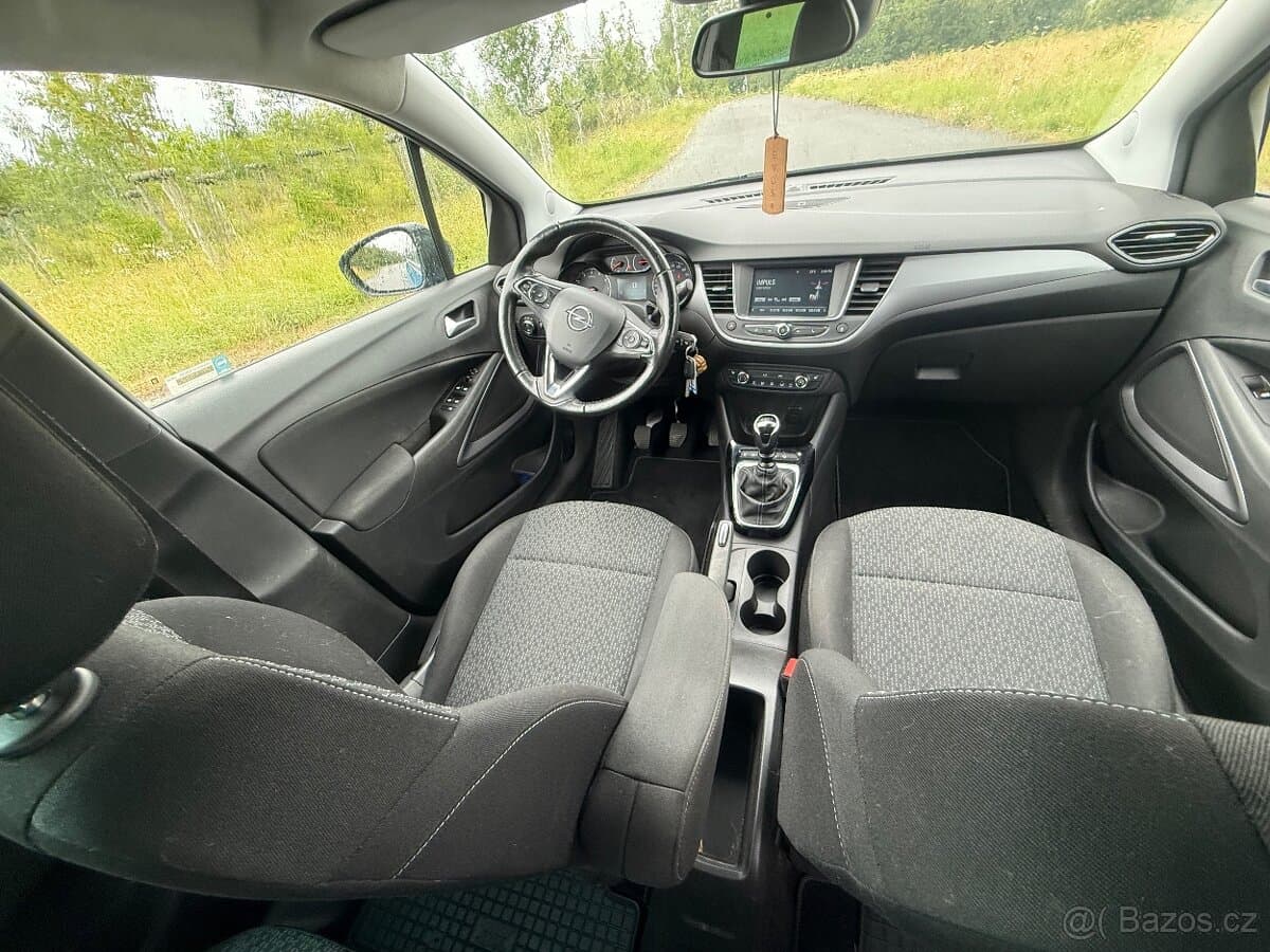 2021 Opel CROSSLAND - 19