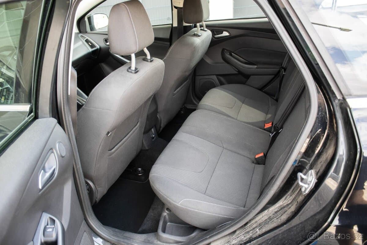 2013 Ford FOCUS - 19