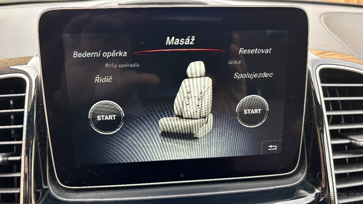 2019 Mercedes-Benz GL - 19