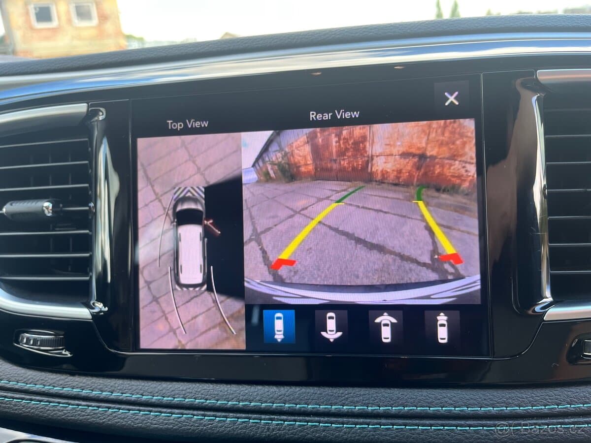 2018 Chrysler PACIFICA - 19