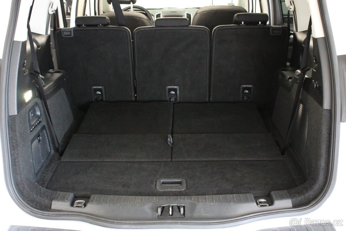 2015 Ford GALAXY - 19