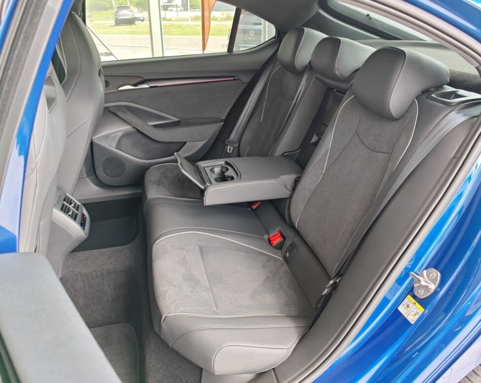 2025 Škoda SUPERB - 19