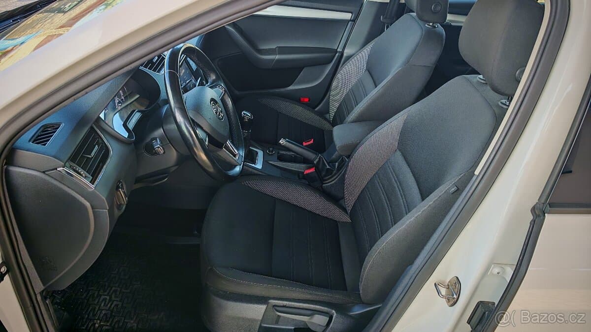 2018 Škoda OCTAVIA - 19
