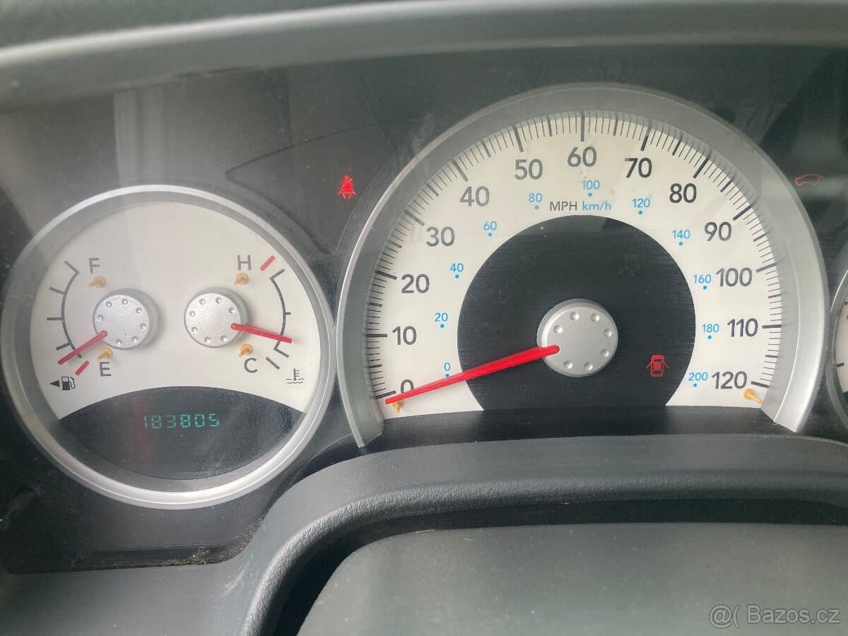 2004 Dodge DURANGO - 19