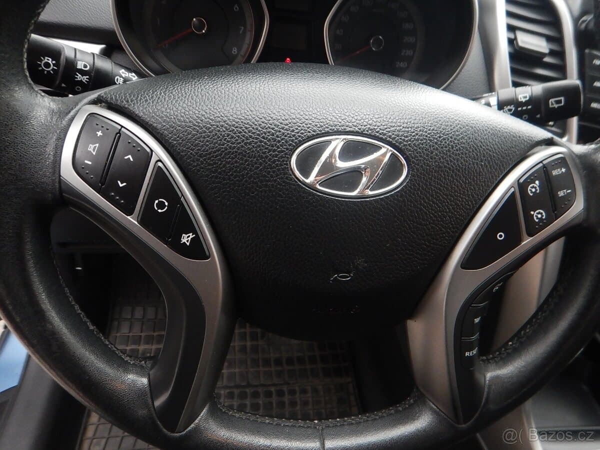 2013 Hyundai i30 - 19