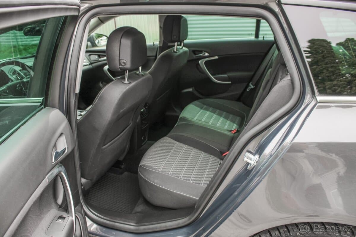 2014 Opel INSIGNIA - 19