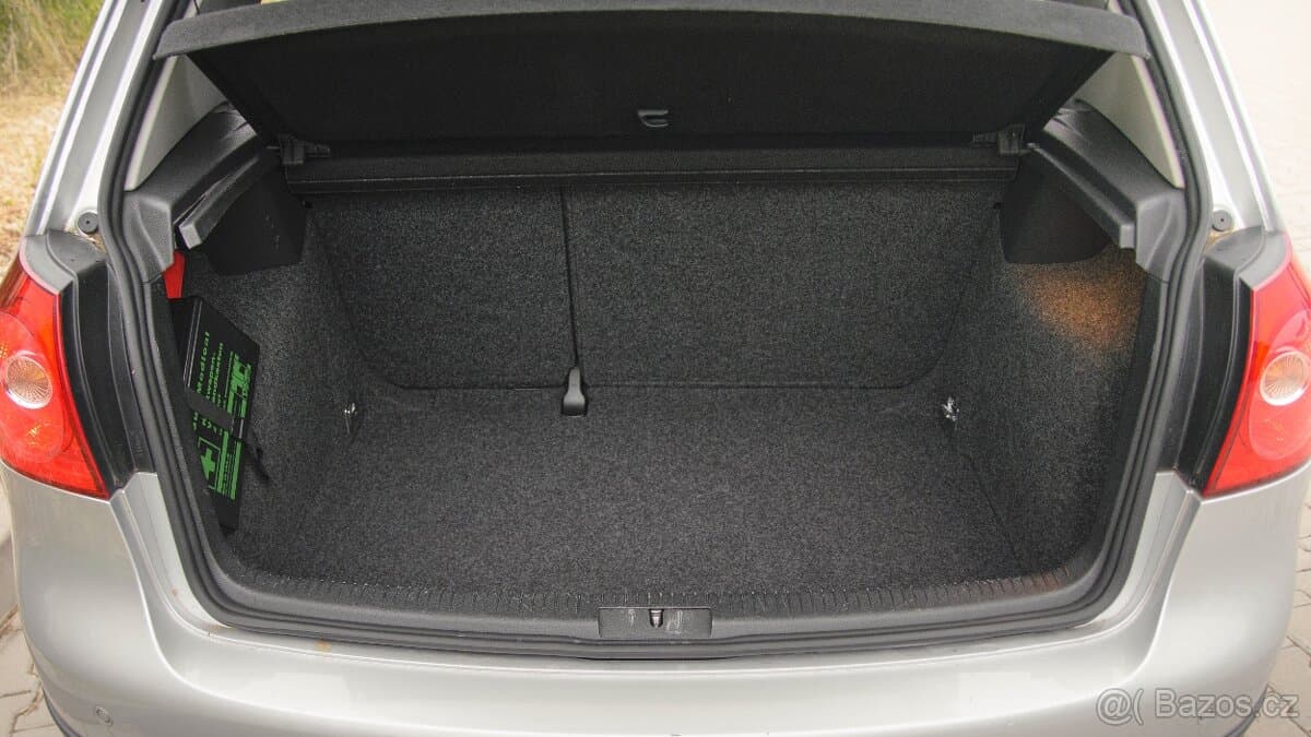 2008 Volkswagen GOLF - 19