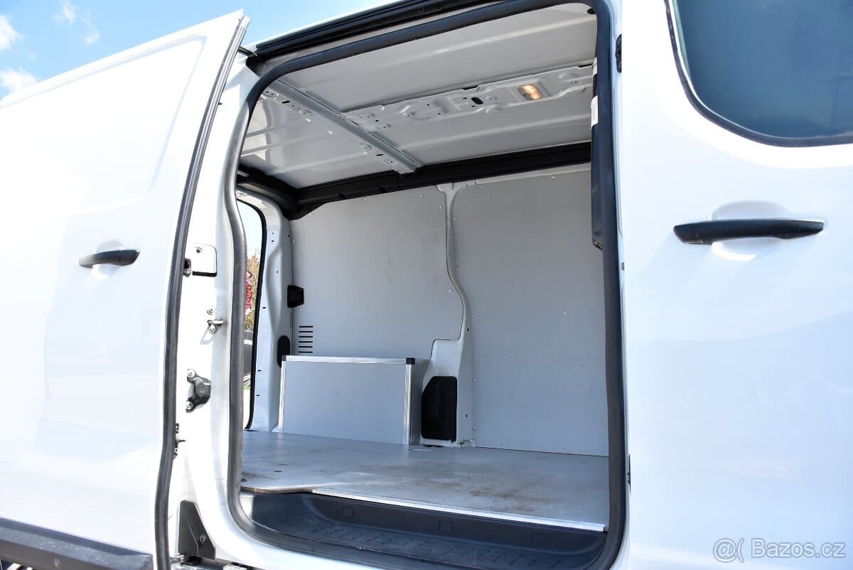 2021 Opel VIVARO - 19