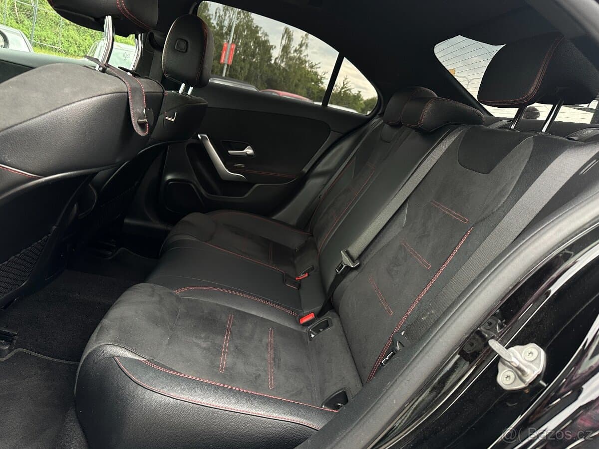 2021 Mercedes-Benz OSTATNÍ - 19