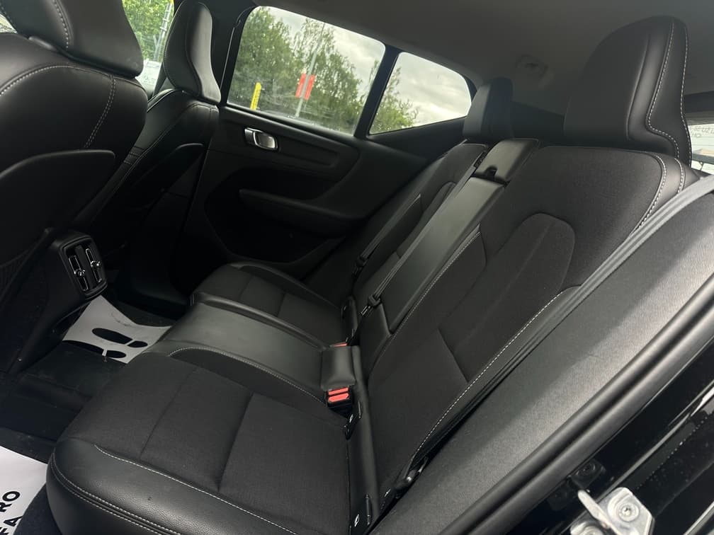 2019 Volvo XC40 - 19