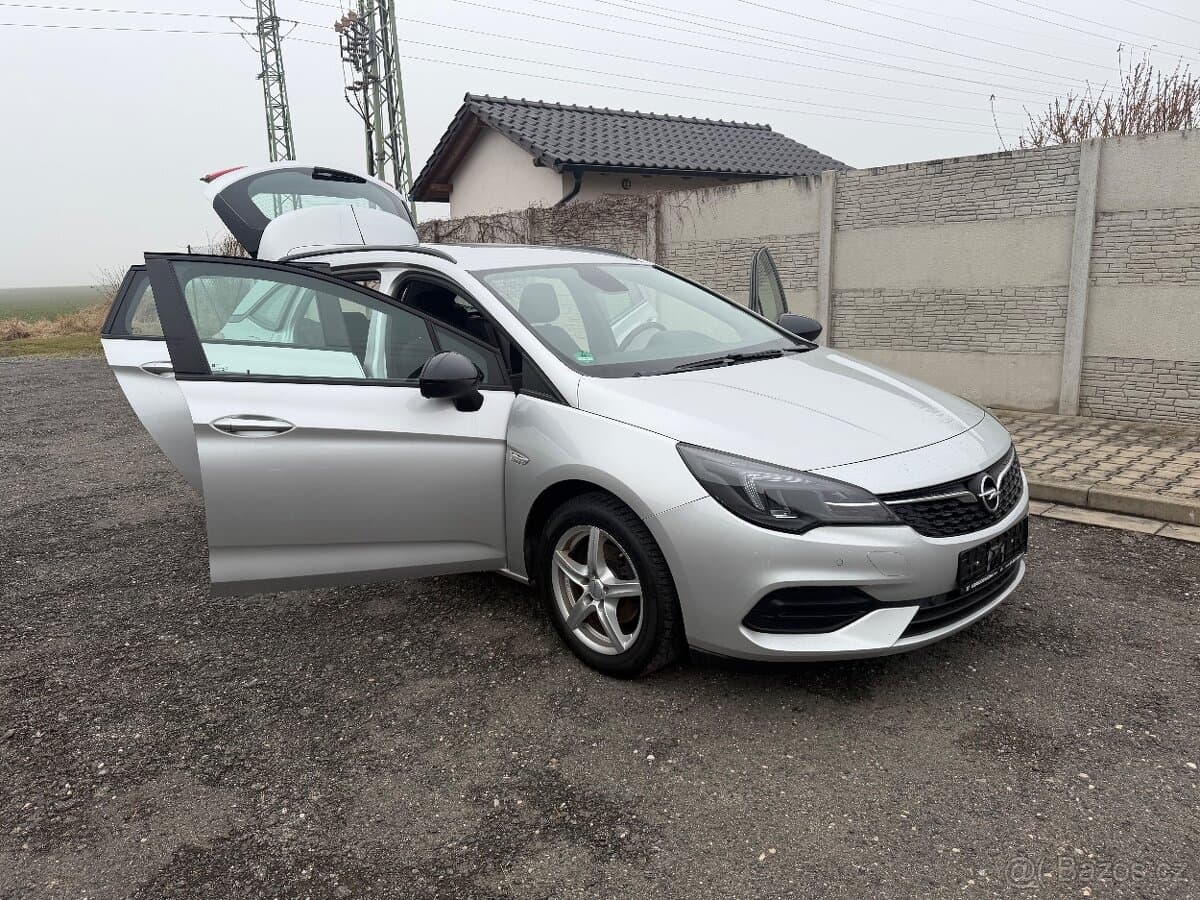 2021 Opel ASTRA - 19