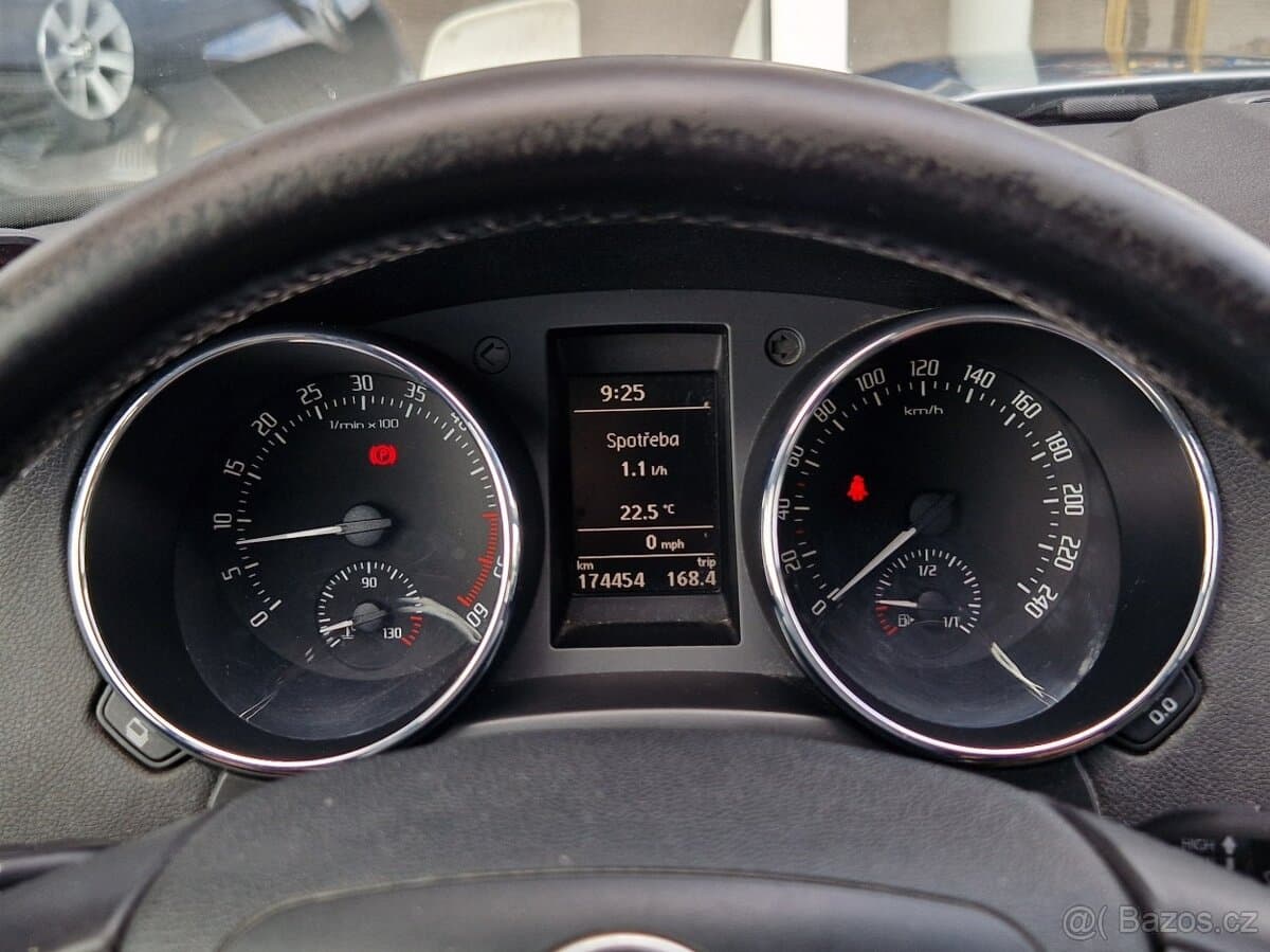 2012 Škoda YETI - 19