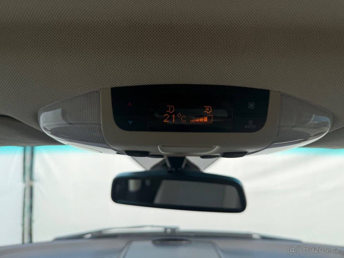 2014 Mercedes-Benz VIANO - 19