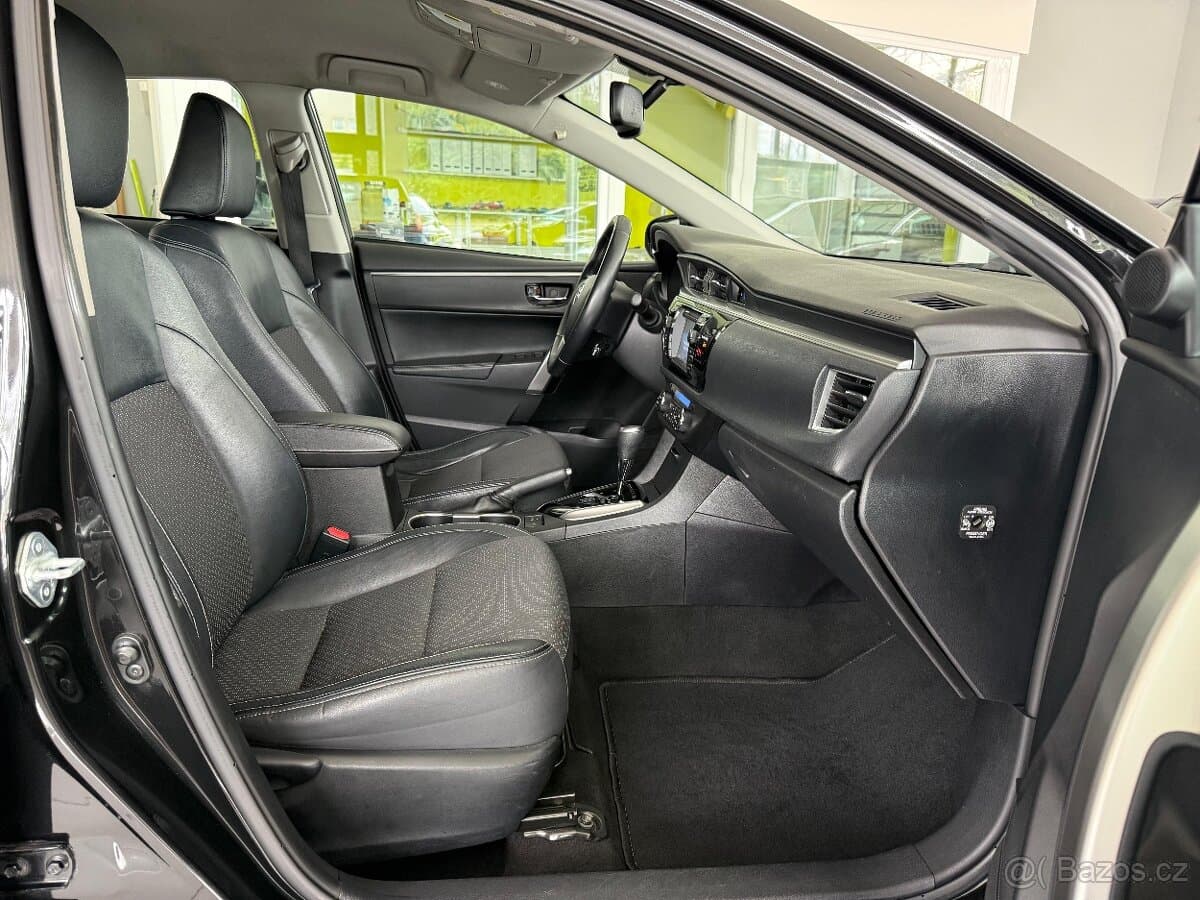 2014 Toyota COROLLA - 19
