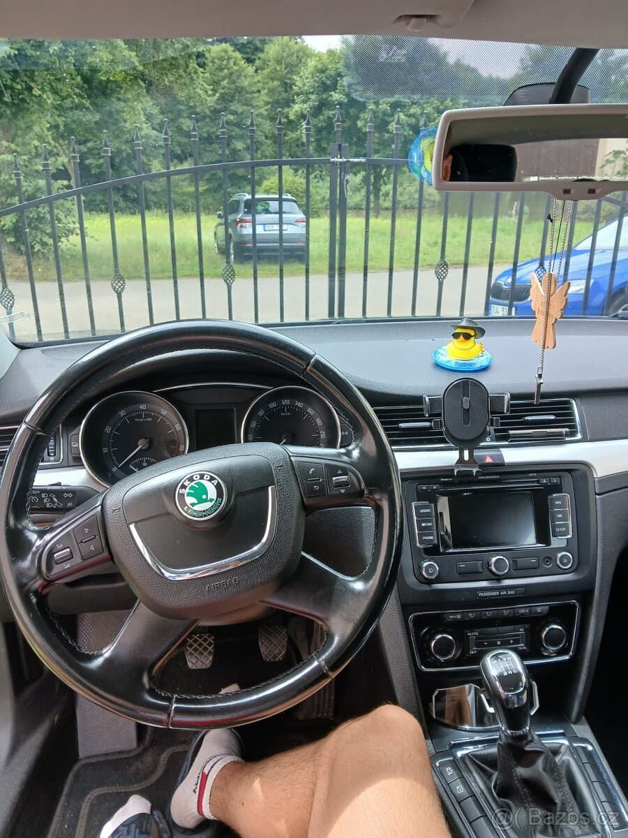 2011 Škoda SUPERB - 2