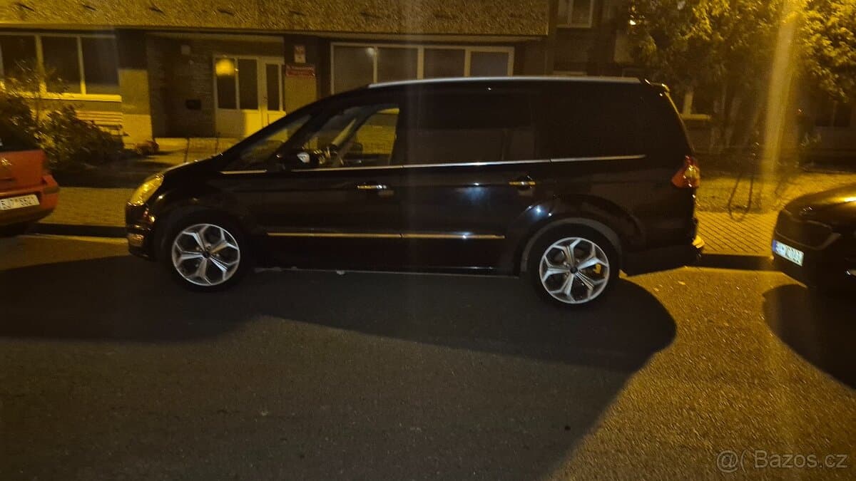 2012 Ford GALAXY - 2