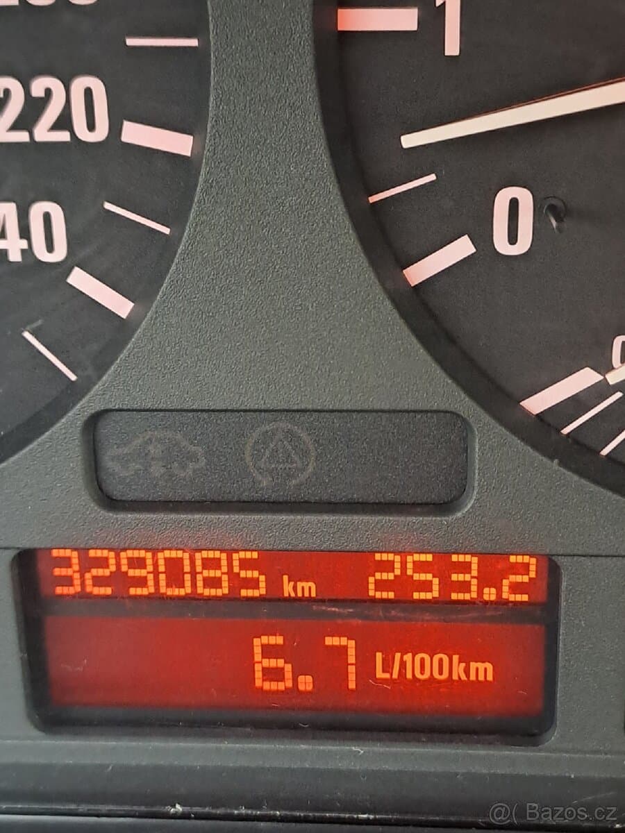 2003 BMW X5 - 2