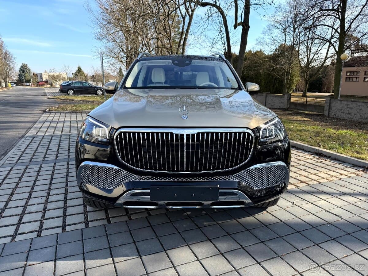 2024 Mercedes-Benz GL - 2