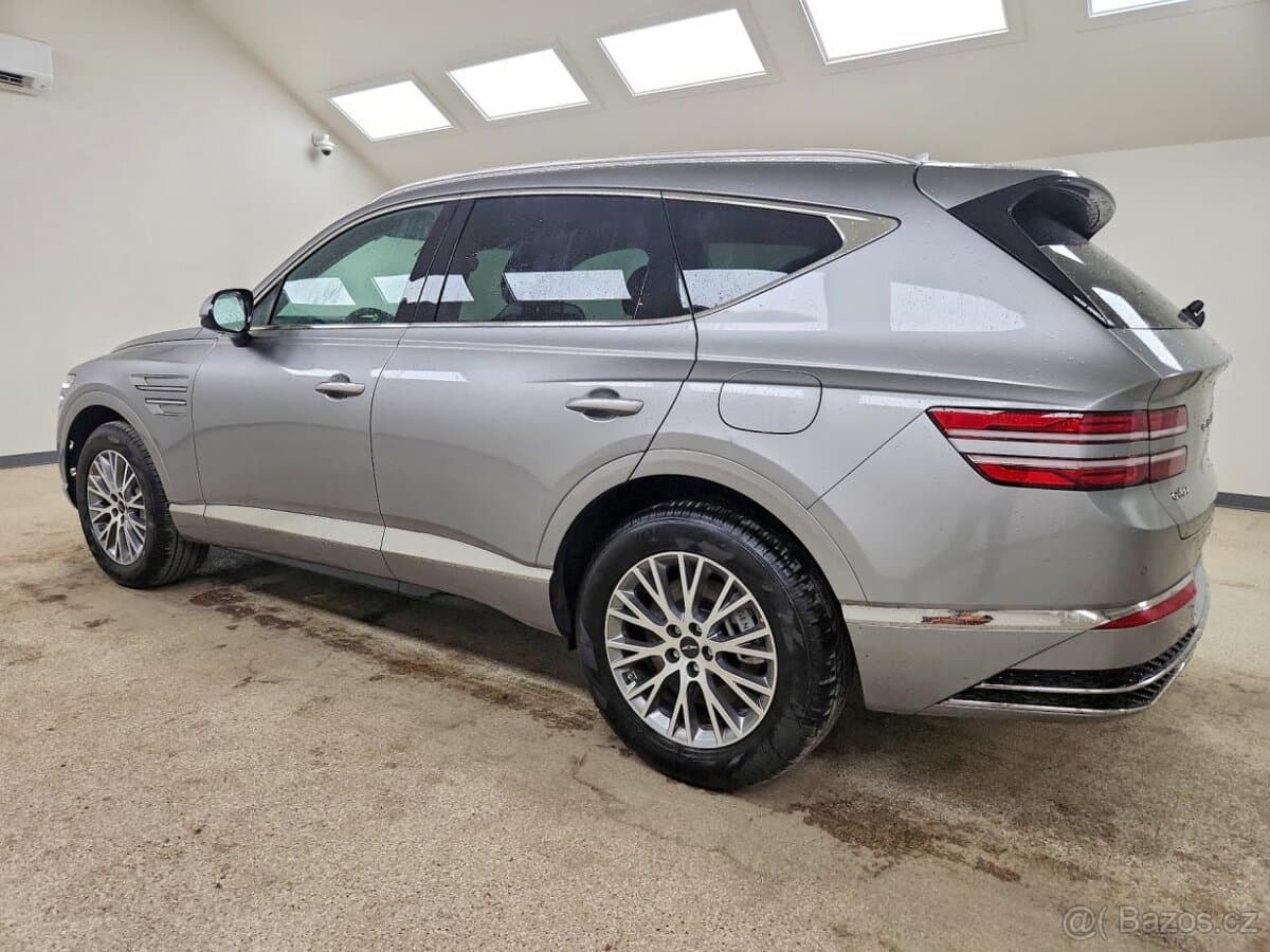 2026 Genesis GV80 - 2
