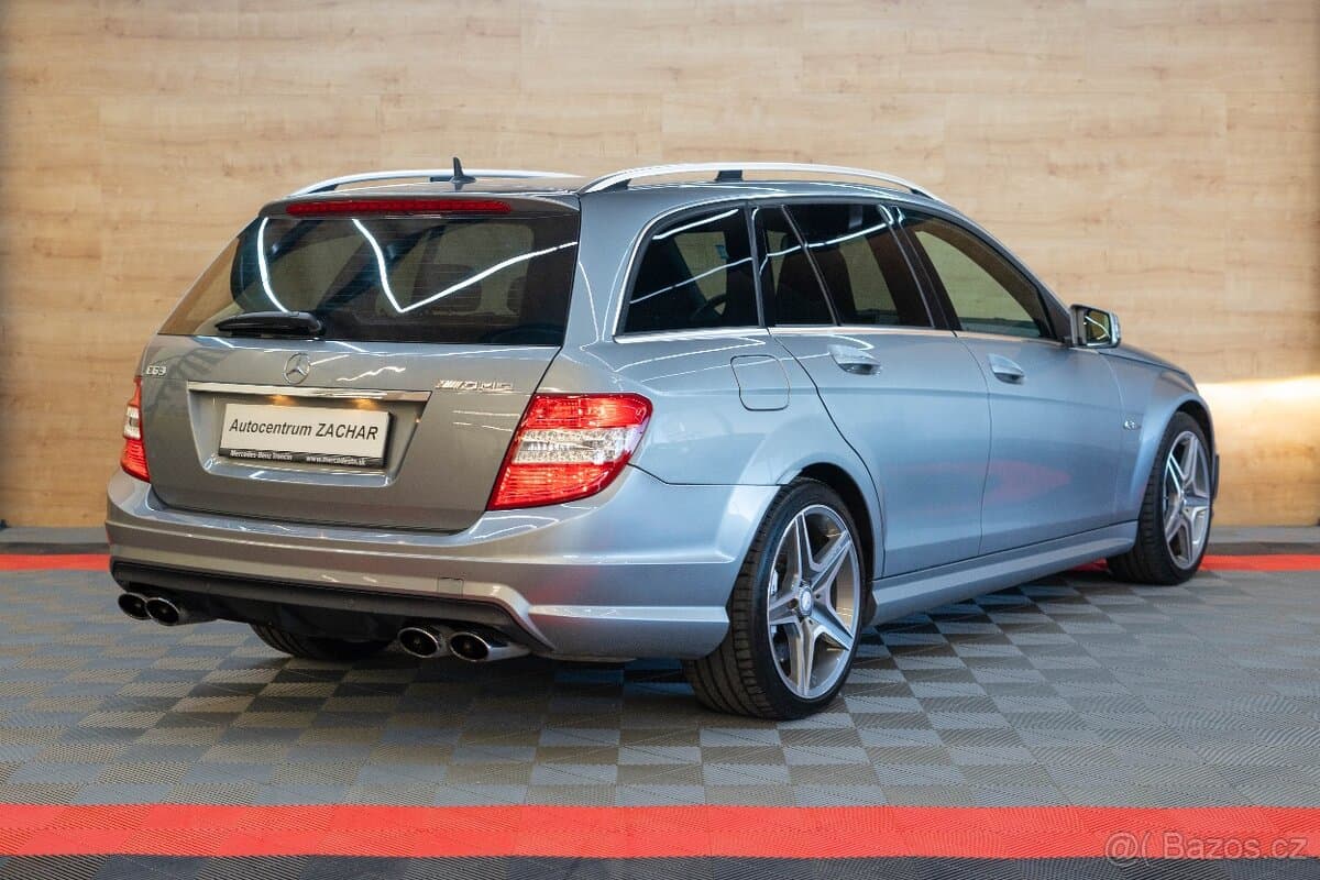 2010 Mercedes-Benz OSTATNÍ - 2
