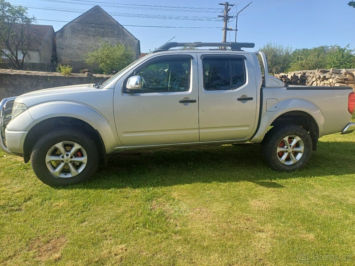 2007 Nissan NAVARA - 2