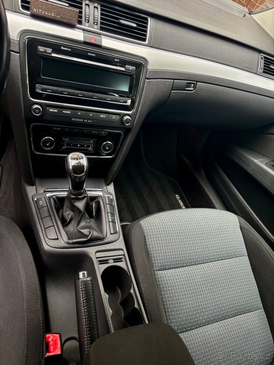2011 Škoda SUPERB - 2