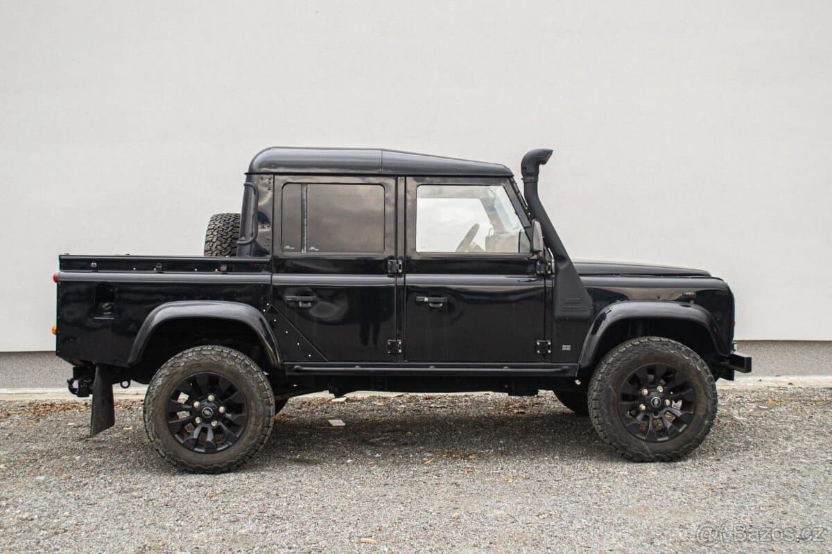 2002 Land Rover DEFENDER - 2