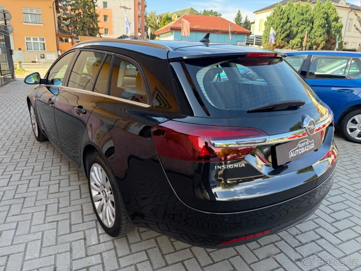 2015 Opel INSIGNIA - 2