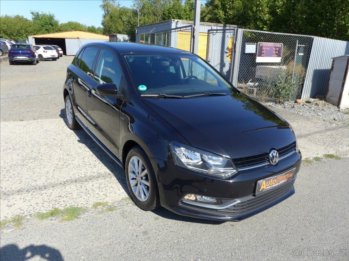 2015 Volkswagen POLO - 2