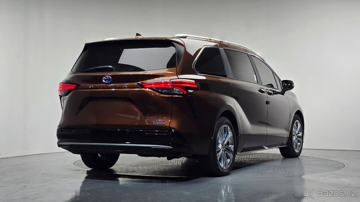 2023 Toyota SIENNA - 2