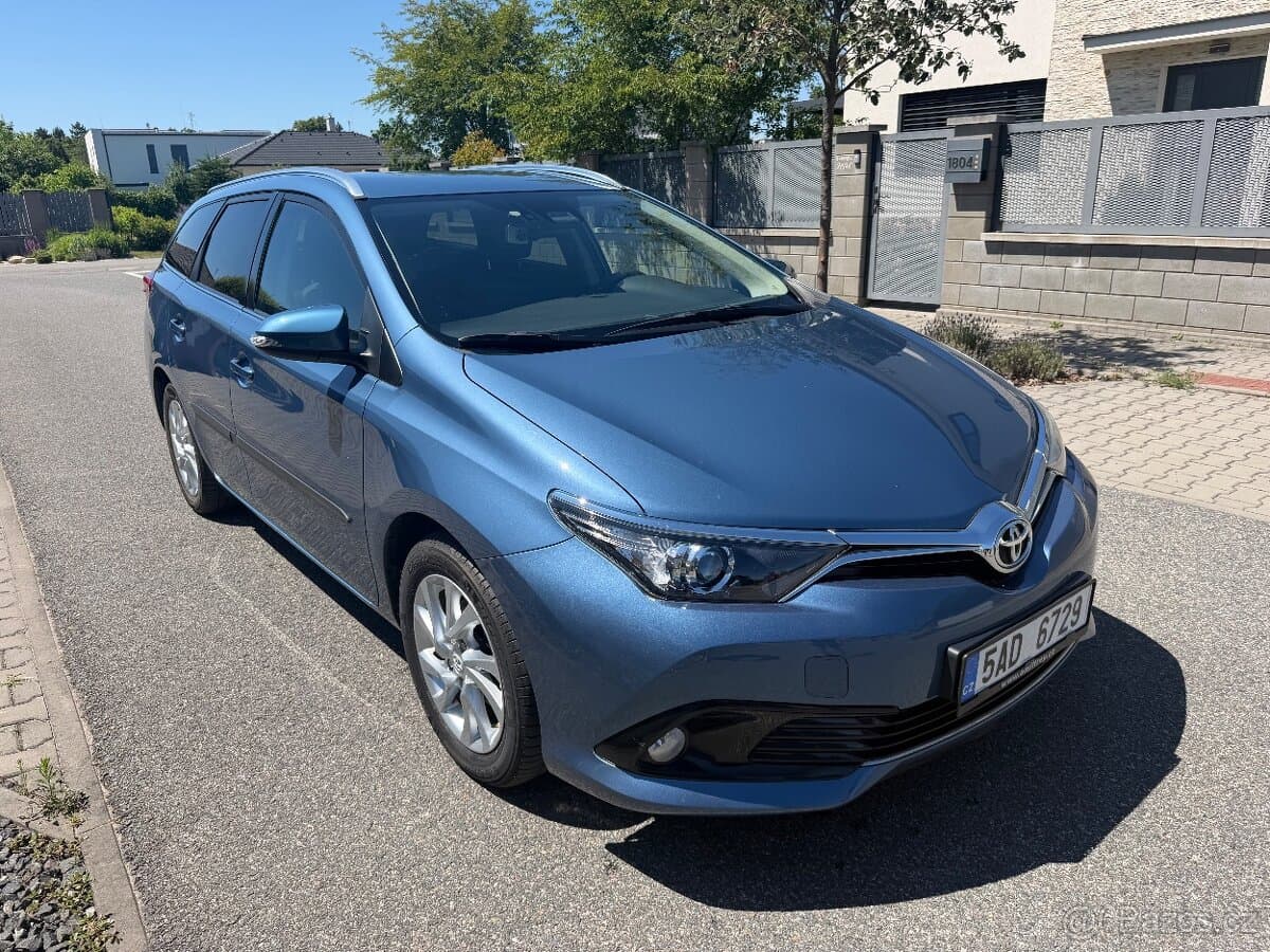 2016 Toyota AURIS - 2