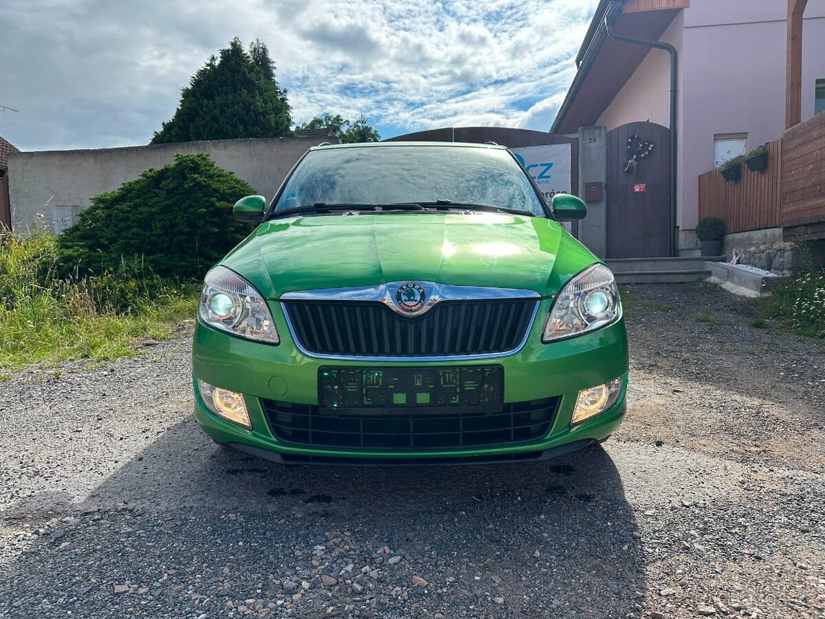 2010 Škoda FABIA - 2