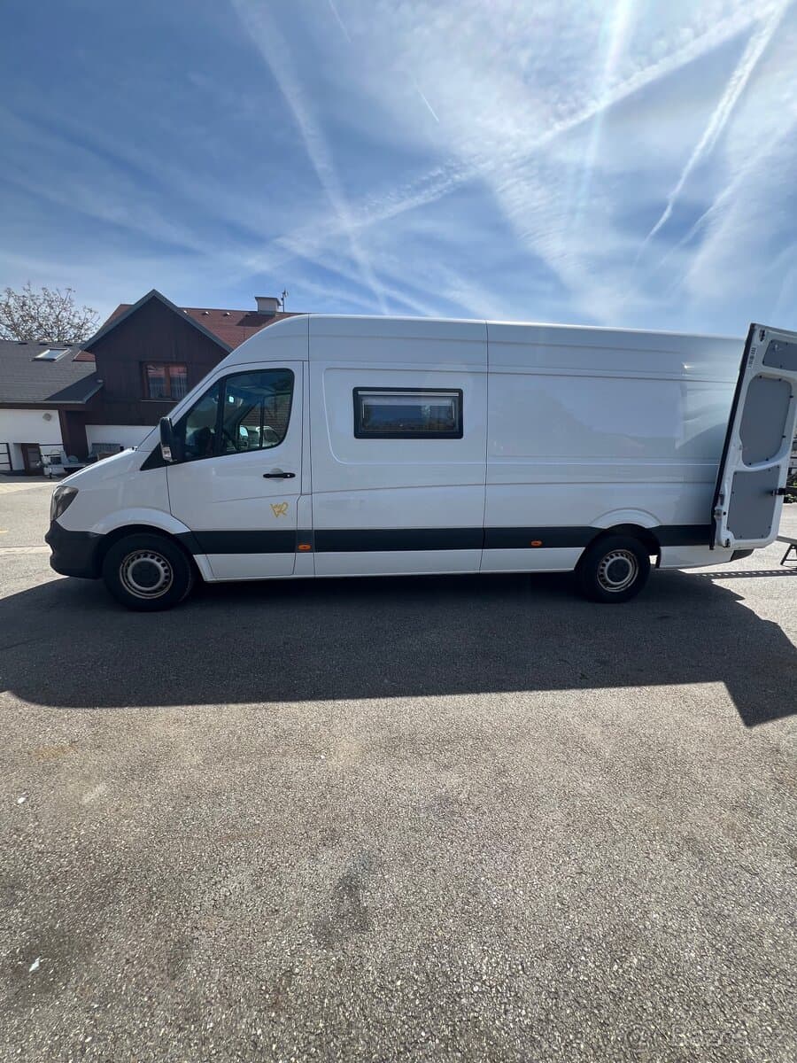 Mercedes-Benz SPRINTER - 2