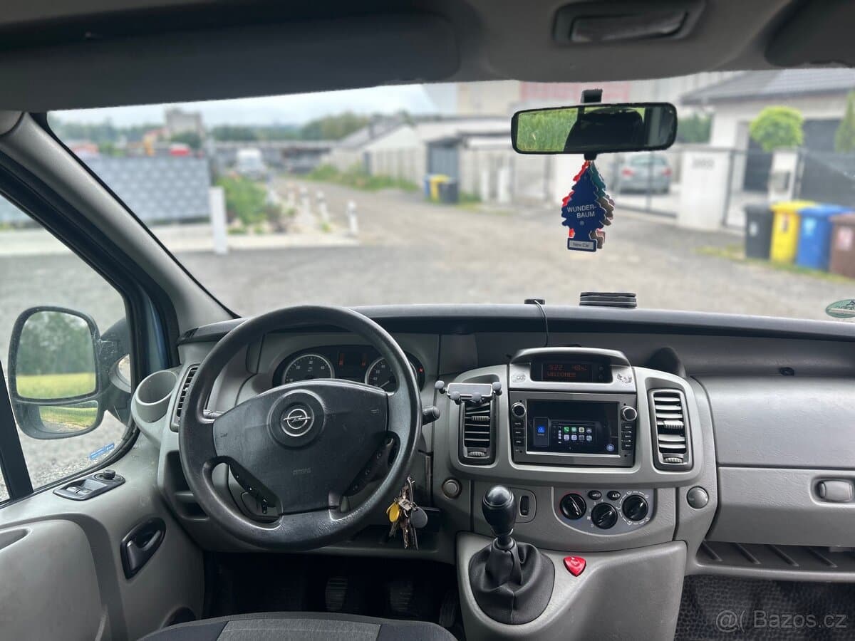 Opel VIVARO - 2