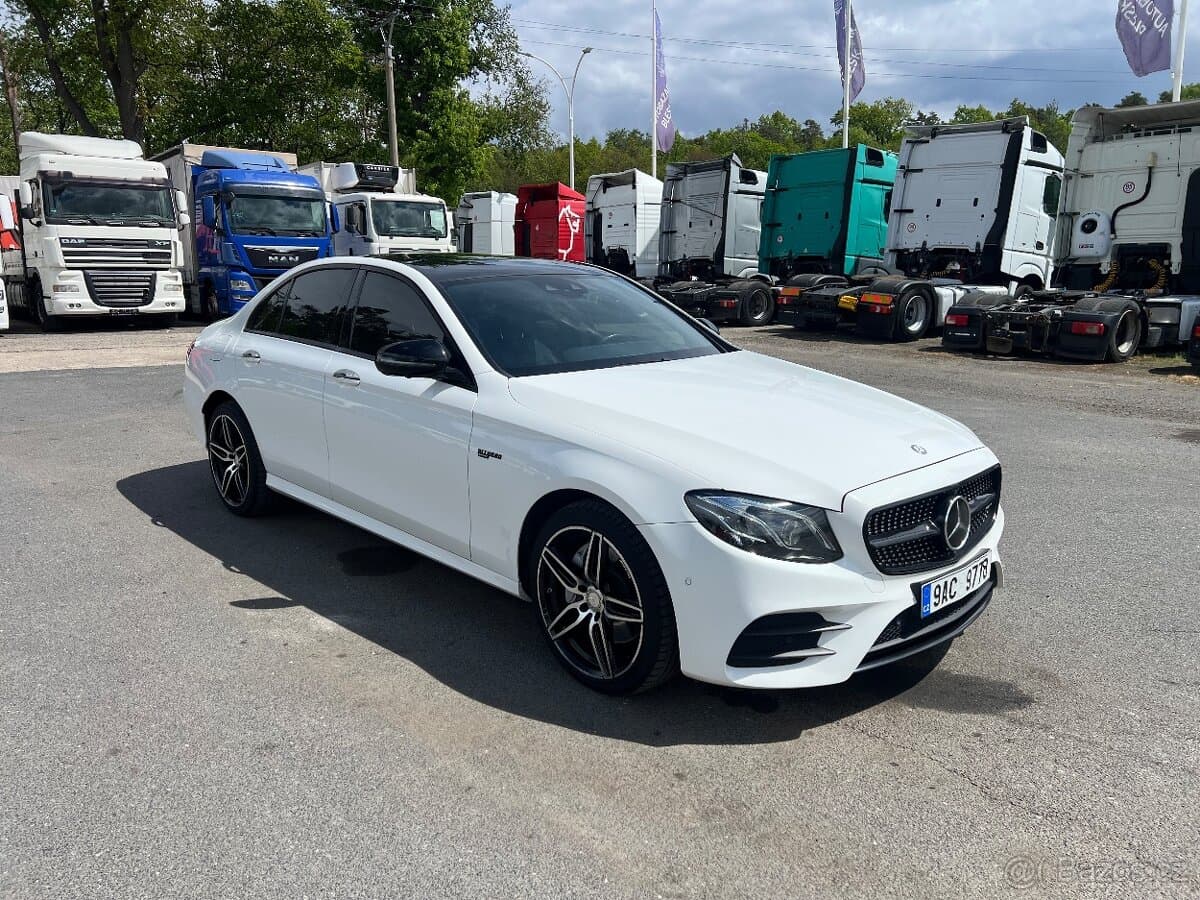 2017 Mercedes-Benz OSTATNÍ - 2