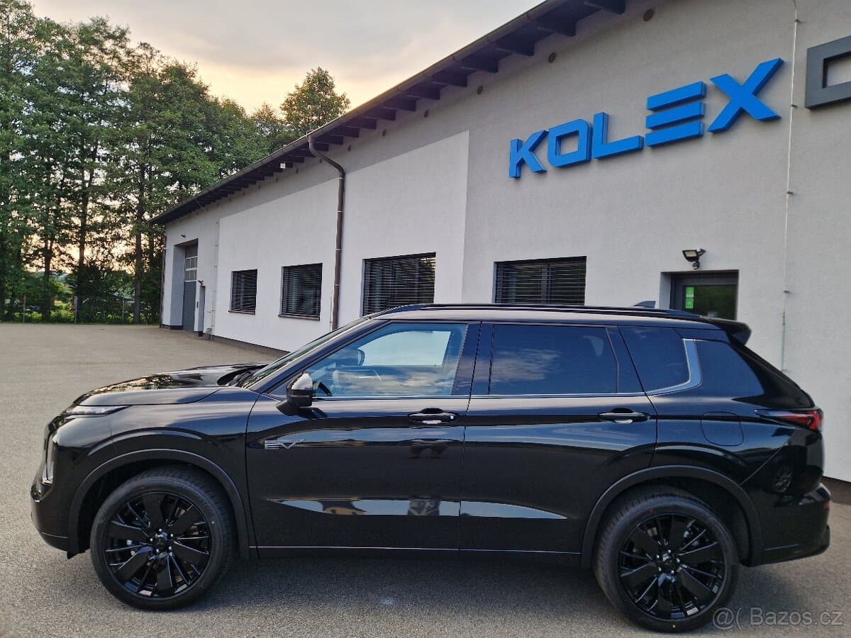 2026 Mitsubishi OUTLANDER - 2