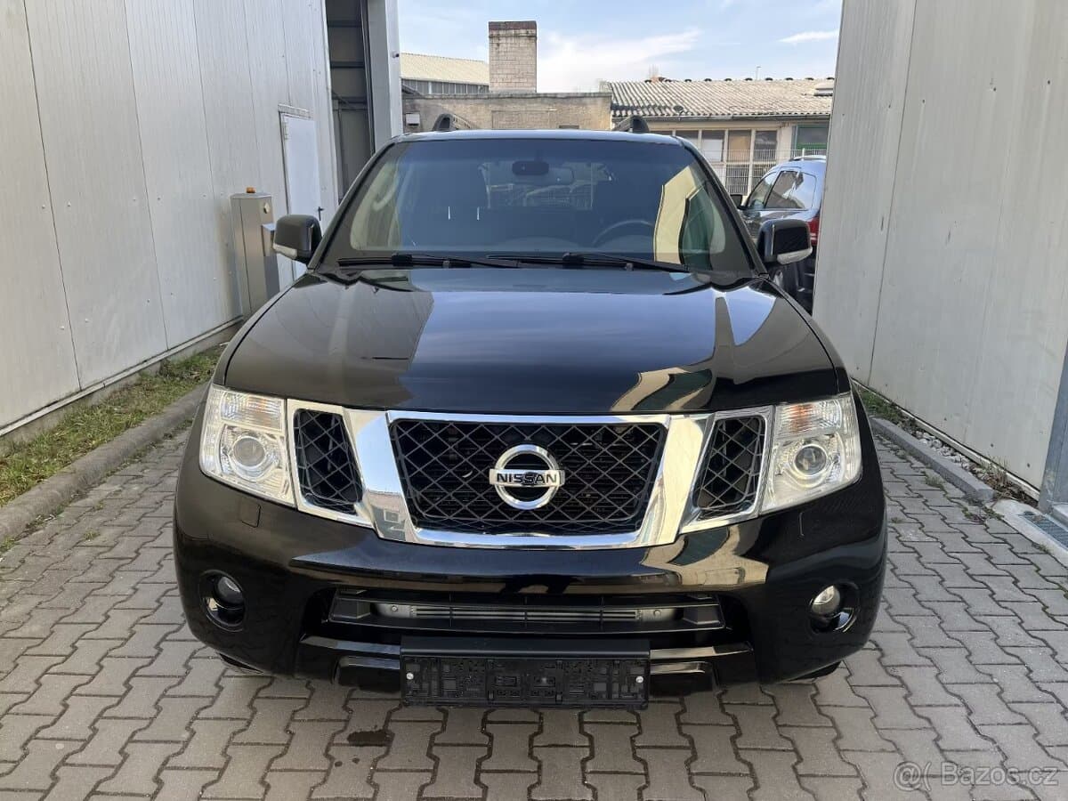 2015 Nissan PATHFINDER - 2