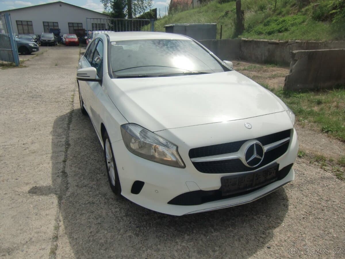 2016 Mercedes-Benz OSTATNÍ - 2